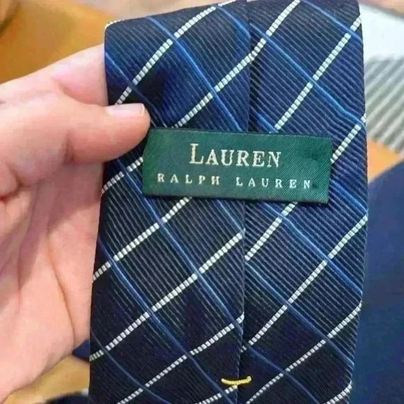 Lauren Ralph Lauren Men’s Neck Tie Dark Blue White Light Blue Stripes - Picture 5 of 5